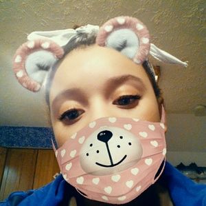 Meet your Posher, Amil